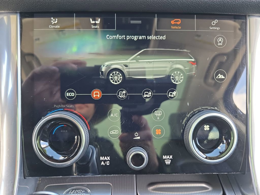 Used 2020 Land Rover Range Rover Sport HSE AWD/4WD image 27