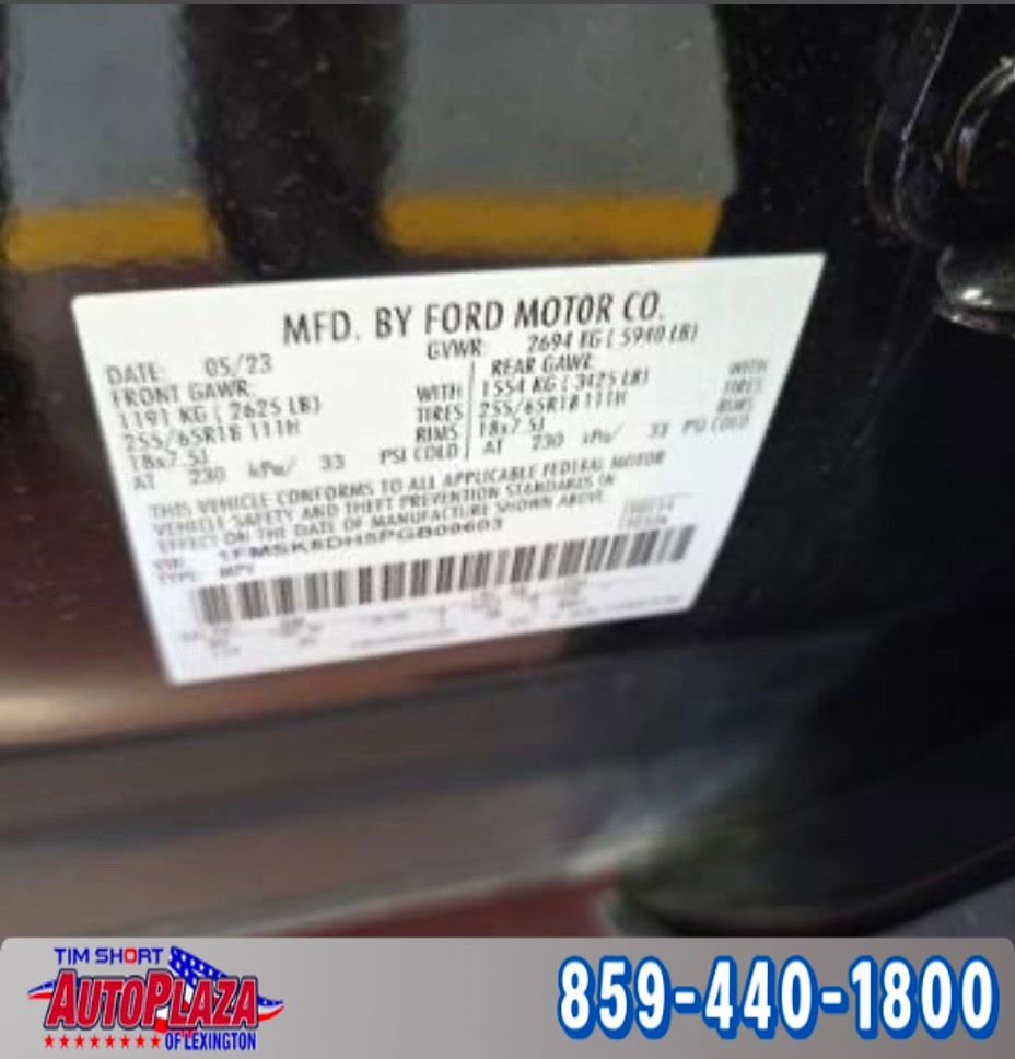 Used 2023 Ford Explorer XLT image 10