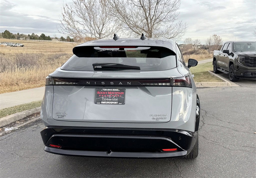 Used 2023 Nissan Ariya image 9