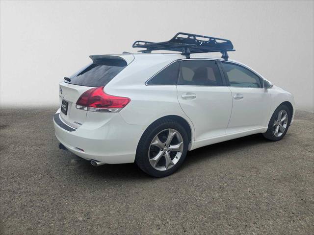 Used 2013 Toyota Venza XLE w/ XLE Premium Pkg AWD/4WD image 3