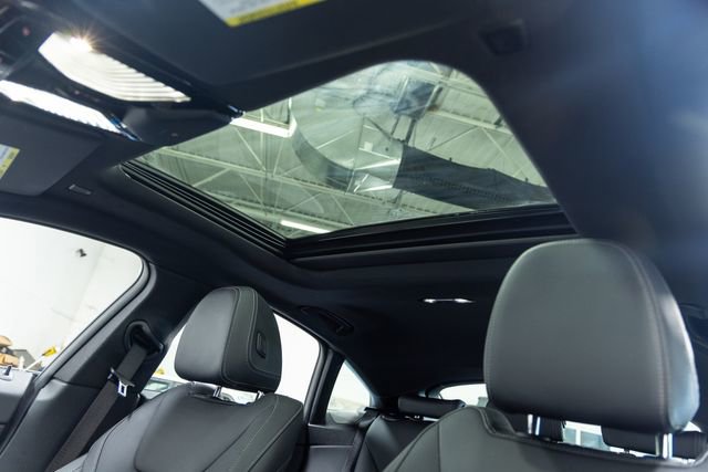 Used 2024 BMW i4 eDrive35 w/ Premium Package RWD image 13