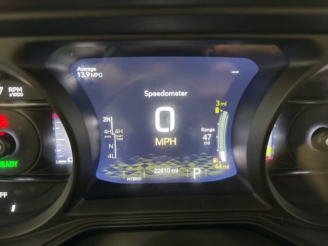 Used 2024 Jeep Wrangler Unlimited AWD/4WD image 28