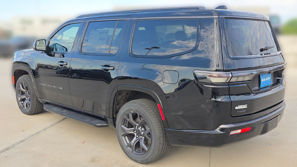 New 2026 Jeep Grand Wagoneer Limited AWD/4WD image 3