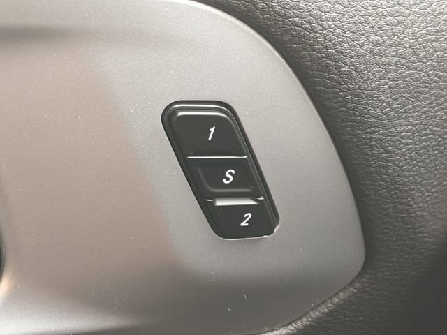 New 2026 Chrysler Pacifica Limited w/ S Appearance Package FWD image 18