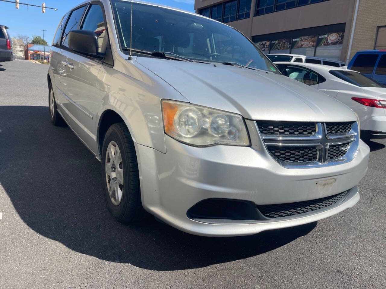 Used 2011 Dodge Grand Caravan Express w/ PWR Window Group image 5