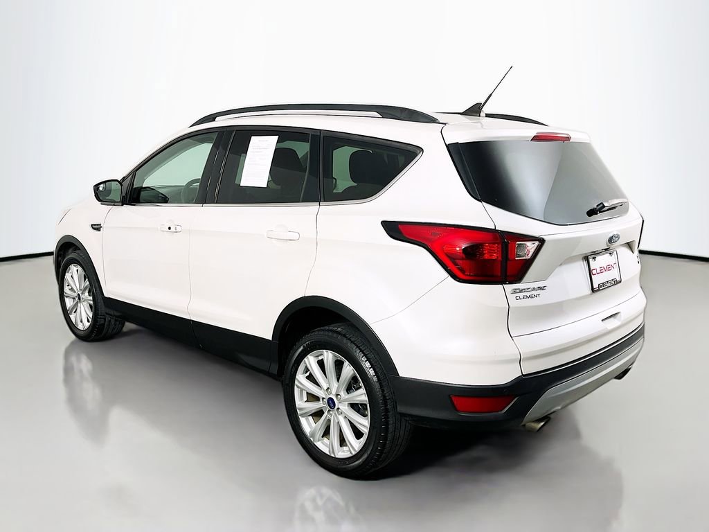 Used 2019 Ford Escape SEL image 9