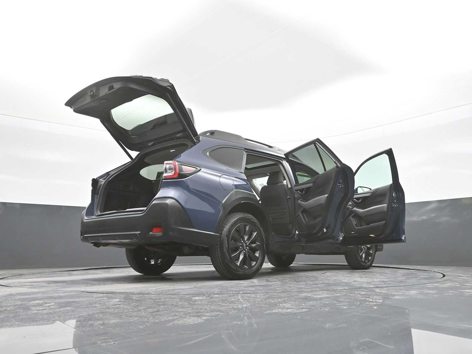 Used 2025 Subaru Outback Onyx Edition AWD/4WD image 48