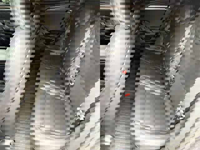 Used 2021 Tesla Model S Plaid image 5