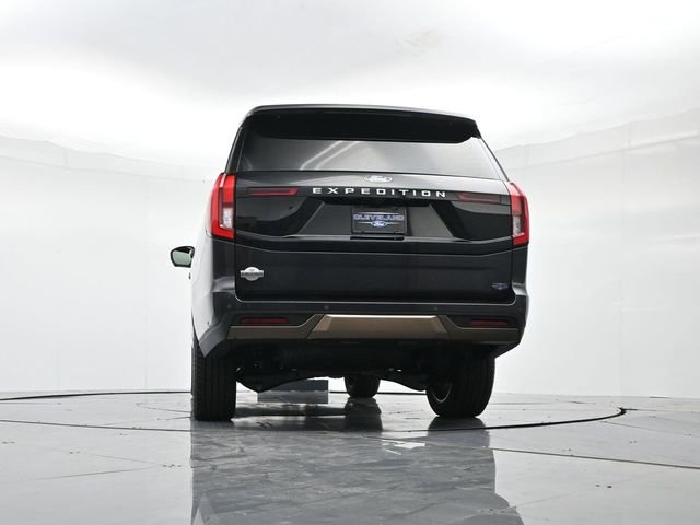 New 2025 Ford Expedition King Ranch image 38