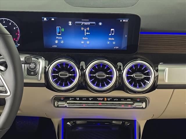 New 2026 Mercedes-Benz GLB 250 4MATIC image 19