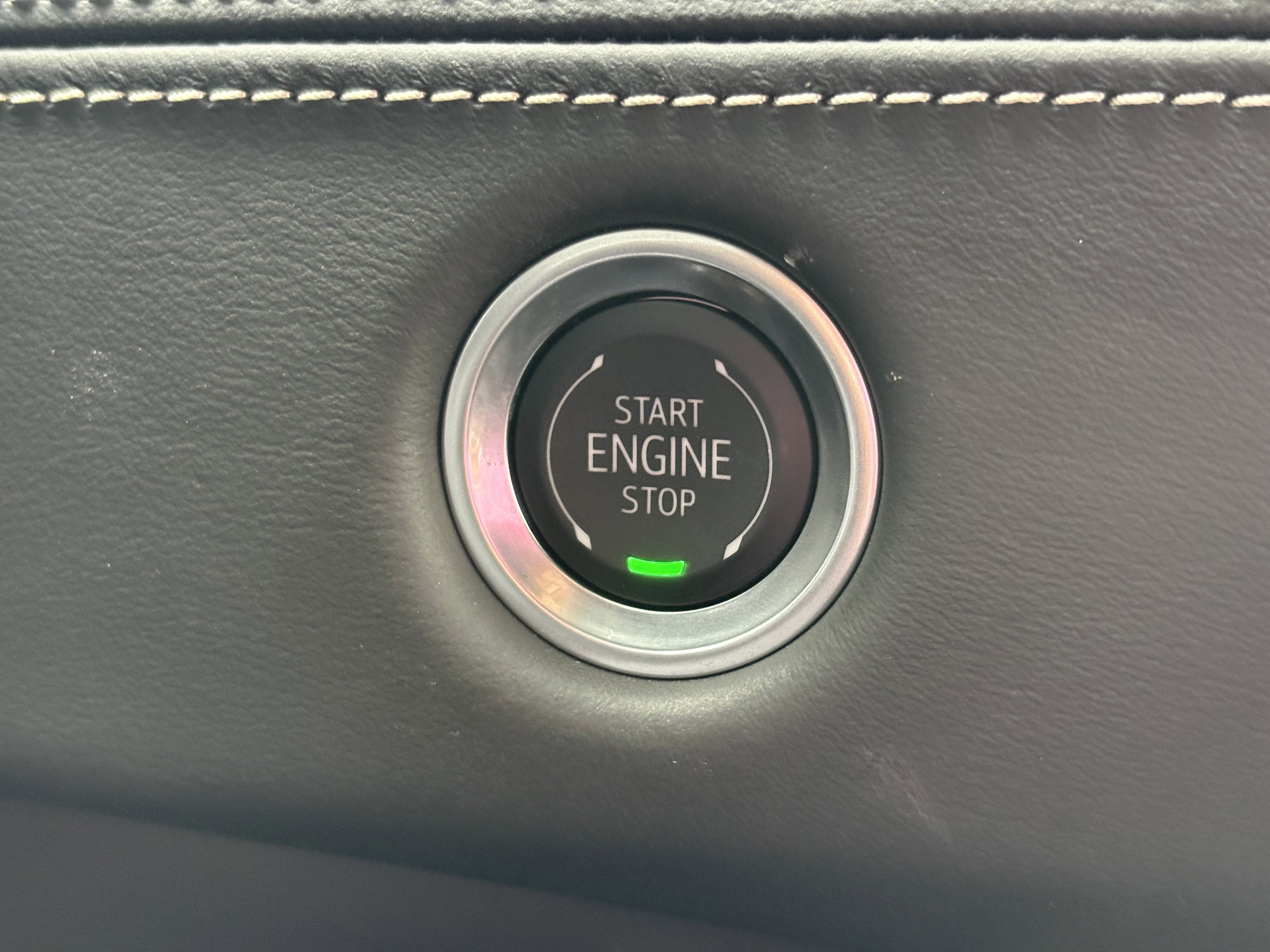 Used 2025 Cadillac Escalade V image 32