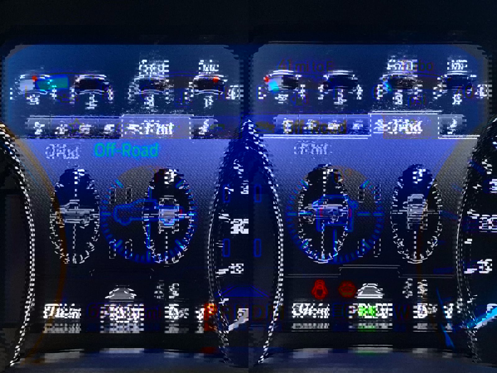 Used 2020 Ford F350 Limited w/ FX4 Off-Road Package image 24