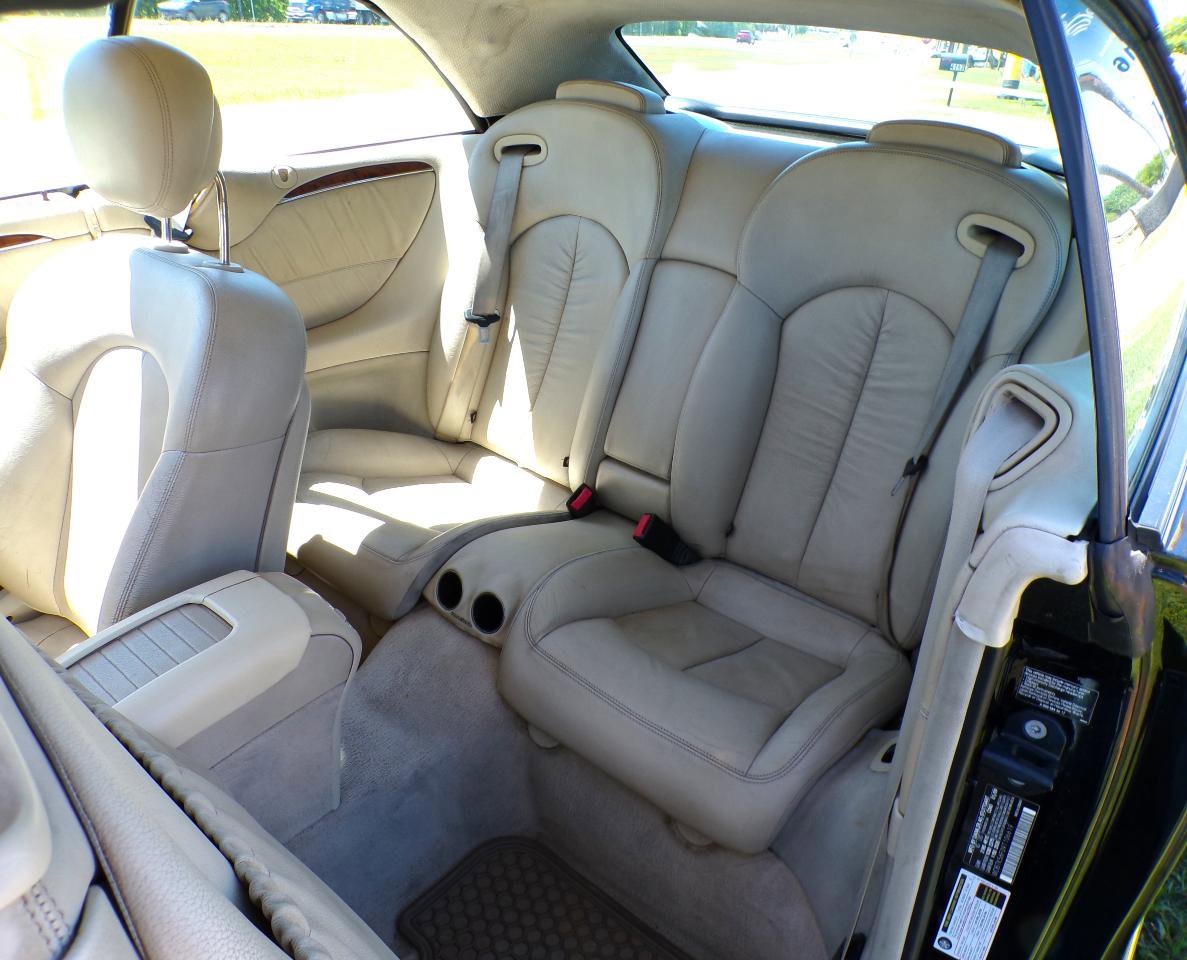 Used 2009 Mercedes-Benz CLK 350 Cabriolet image 27