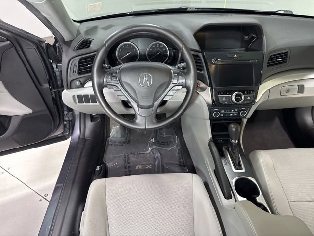 Used 2017 Acura ILX FWD image 17