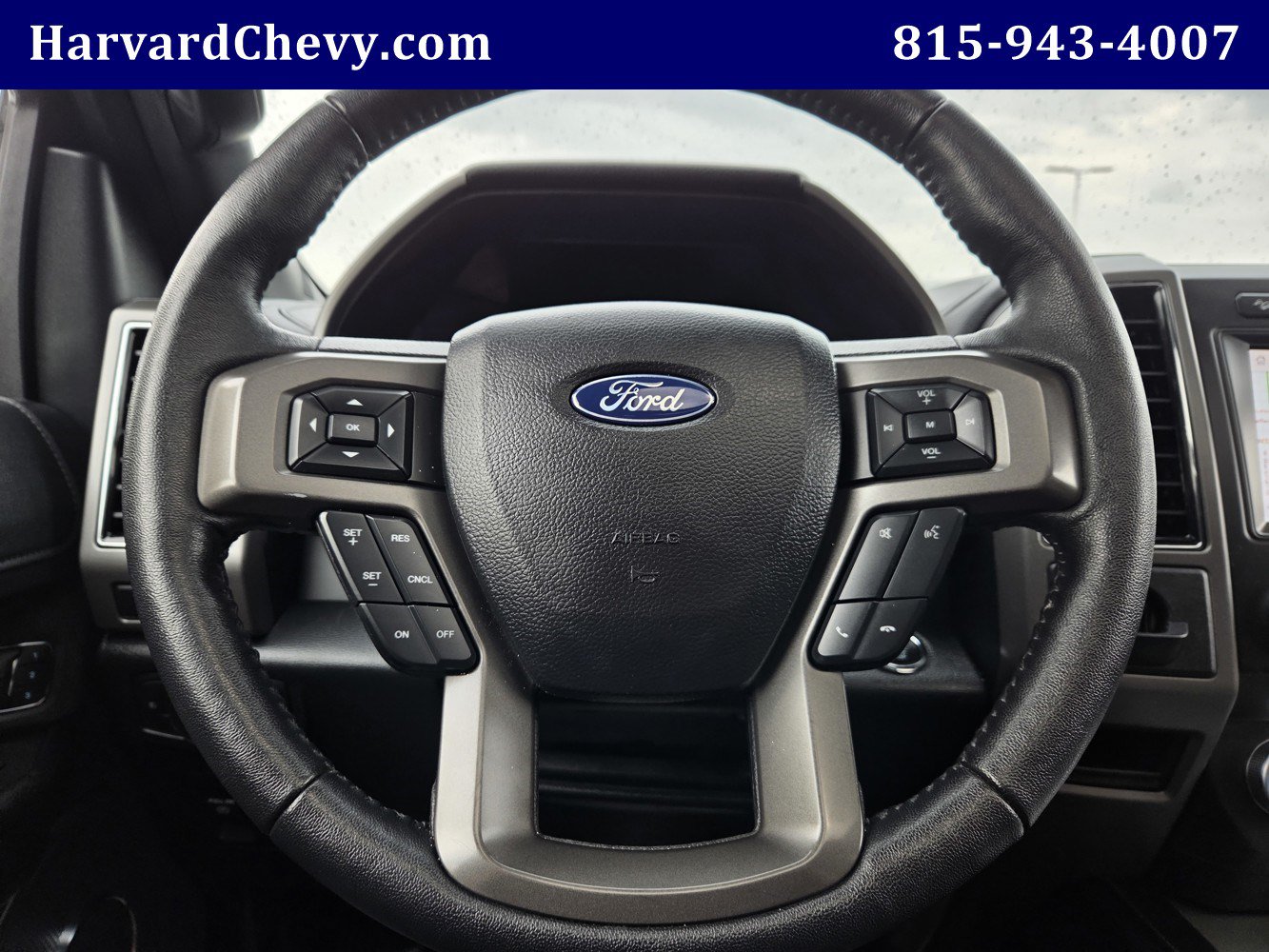 Used 2020 Ford Expedition XLT w/ Equipment Group 202A AWD/4WD image 18