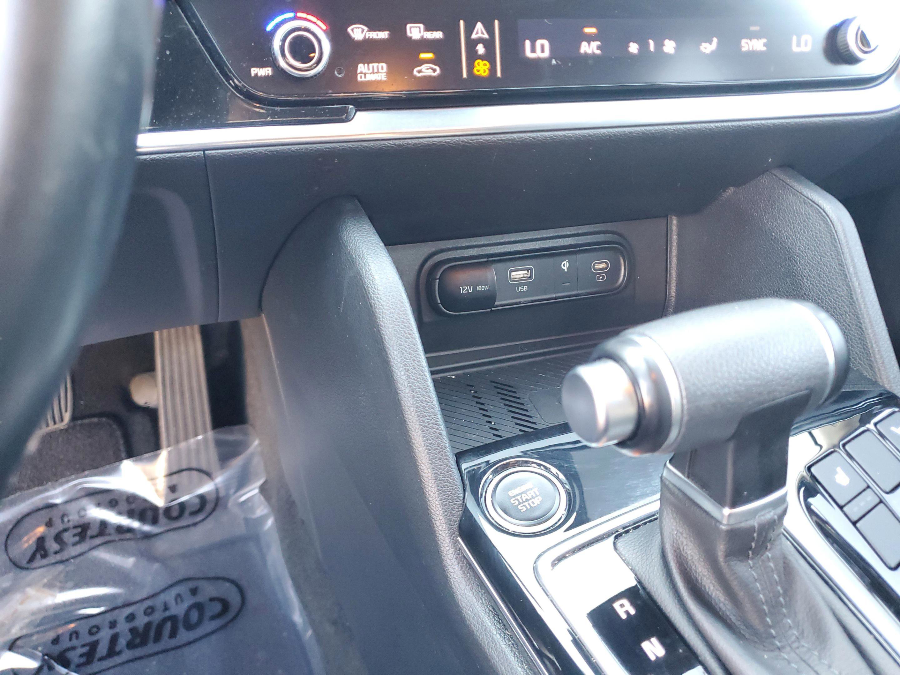 Certified 2023 Kia Sportage EX FWD image 21