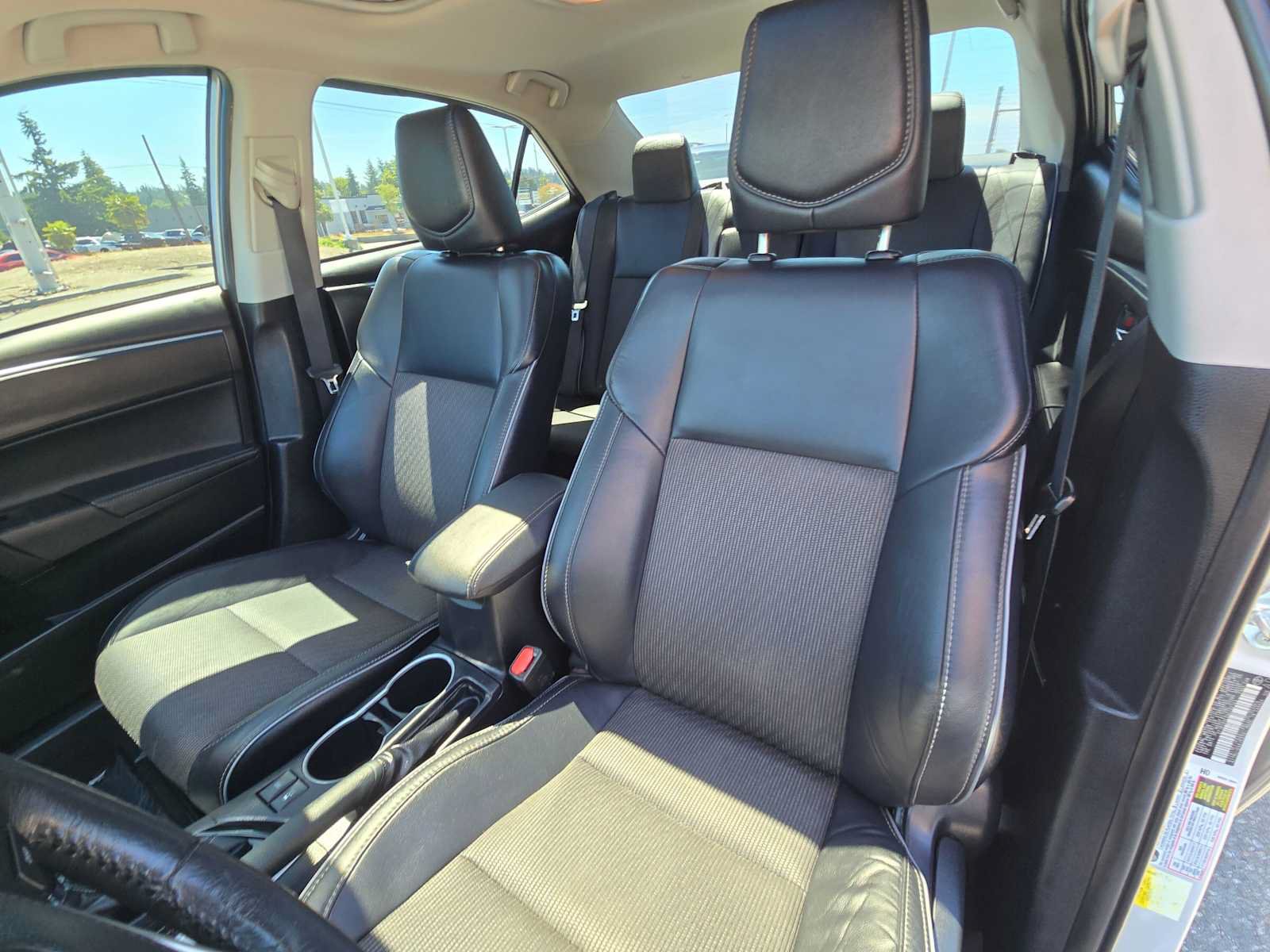 Used 2016 Toyota Corolla S FWD image 21