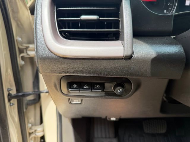 Used 2022 GMC Terrain AT4 w/ Infotainment Package II AWD/4WD image 37