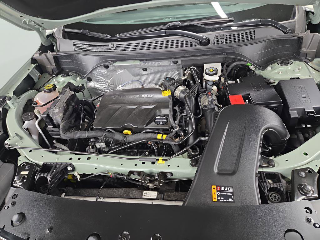 Used 2024 Chevrolet Trax RS image 16