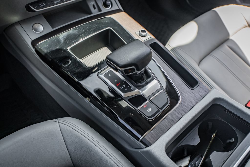 Used 2022 Audi Q5 2.0T Premium AWD/4WD image 30