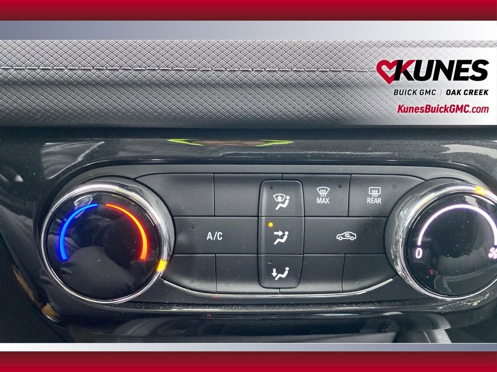 Used 2025 Chevrolet TrailBlazer LT image 20