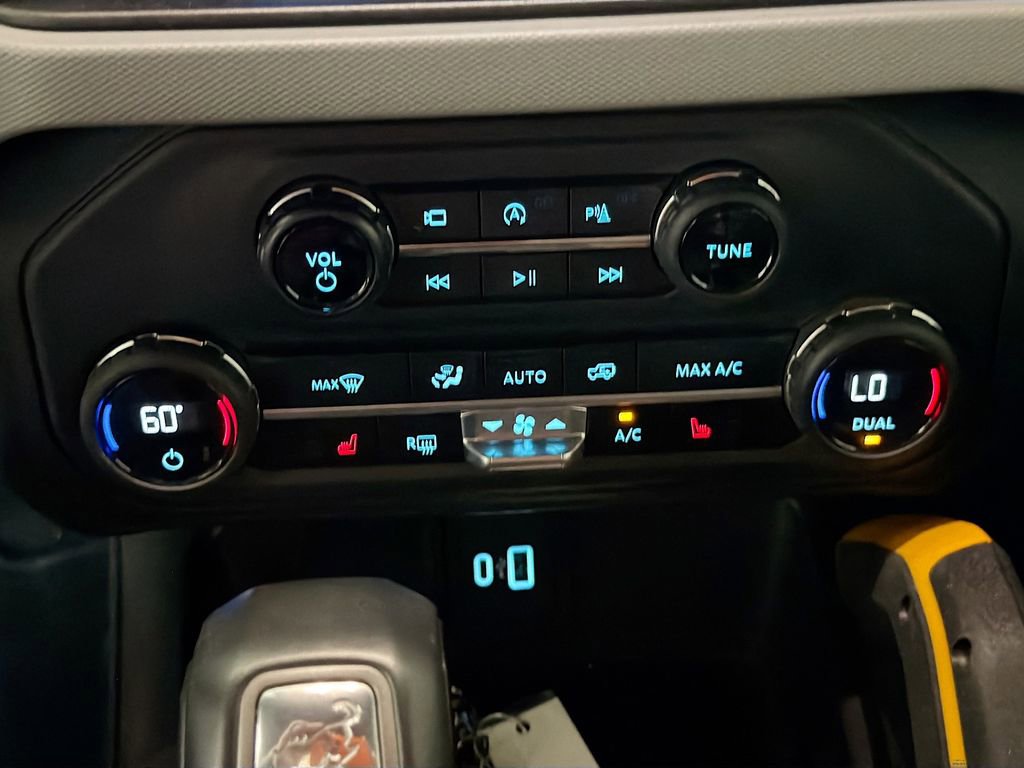 Used 2023 Ford Bronco Badlands AWD/4WD image 17