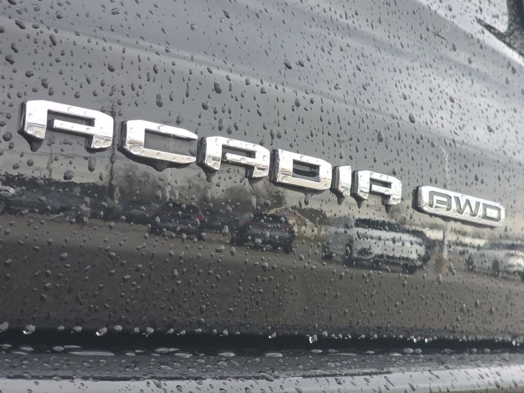 Used 2024 GMC Acadia Denali w/ Super Cruise Package image 20