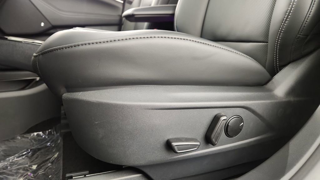 New 2025 Ford Mustang Mach-E Premium w/ Interior Protection Package image 28