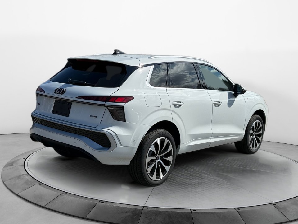 New 2026 Audi Q3 quattro 2.0T image 7