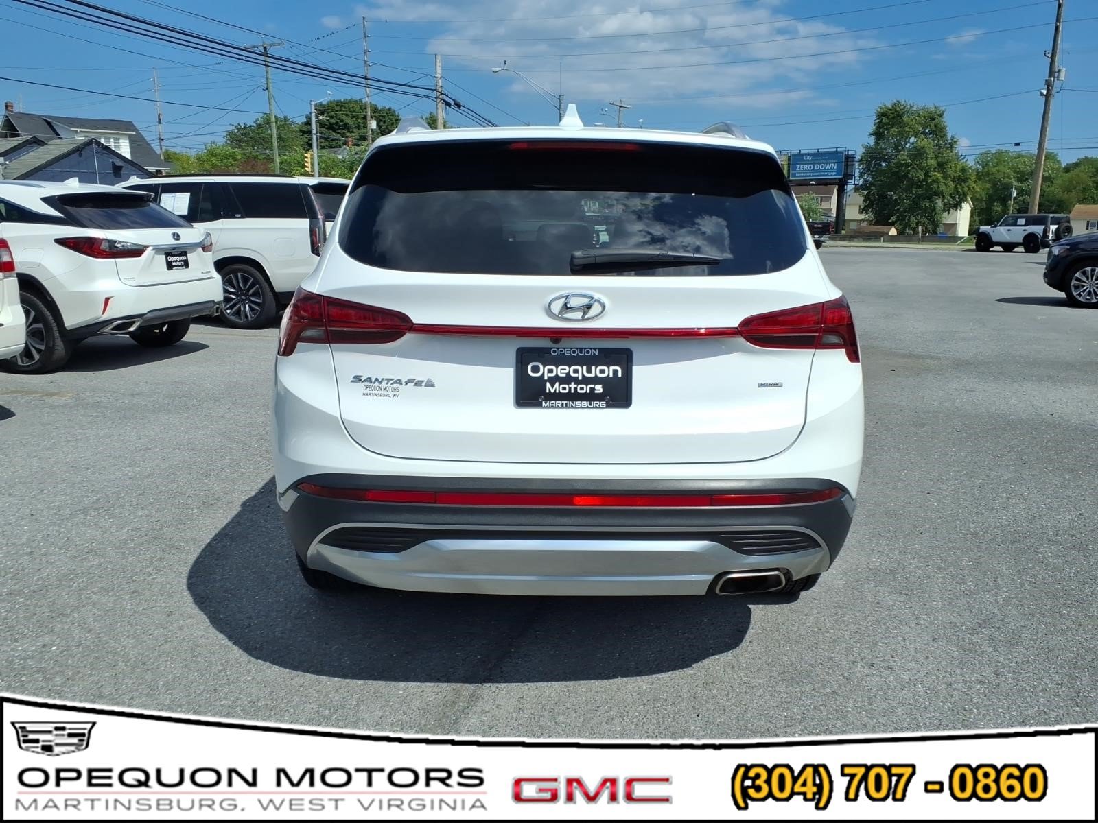 Used 2022 Hyundai Santa Fe SEL w/ Convenience Package AWD/4WD image 5