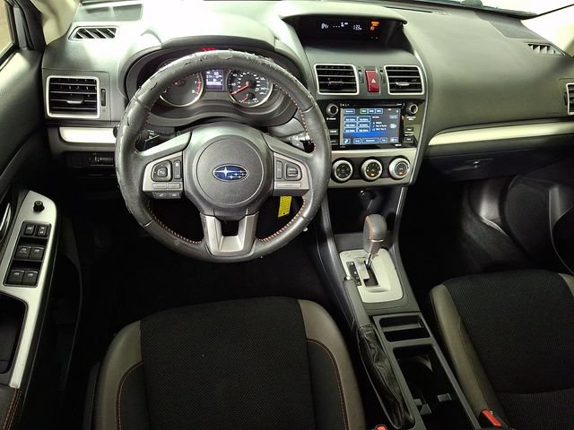 Used 2017 Subaru Crosstrek 2.0i Premium AWD/4WD image 2