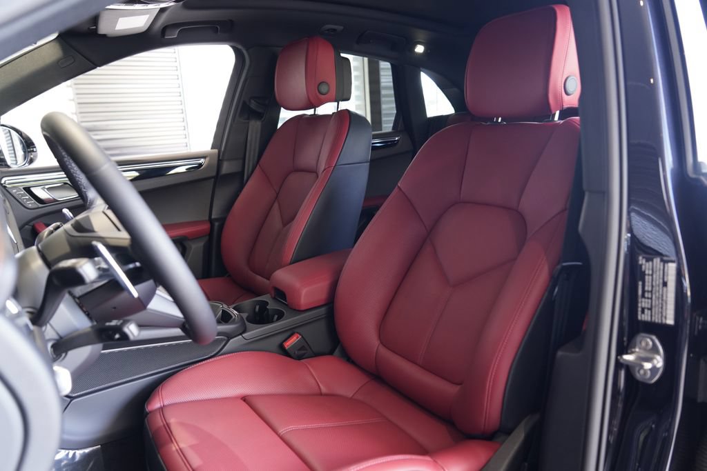 New 2026 Porsche Macan S AWD/4WD image 11