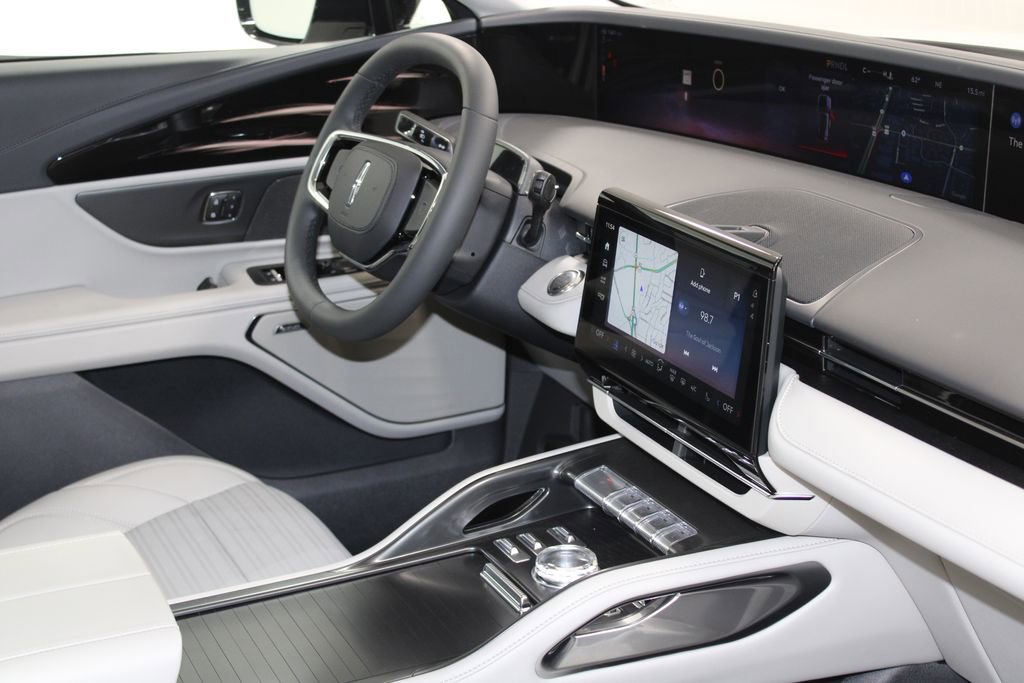 New 2026 Lincoln Nautilus Reserve AWD/4WD image 29