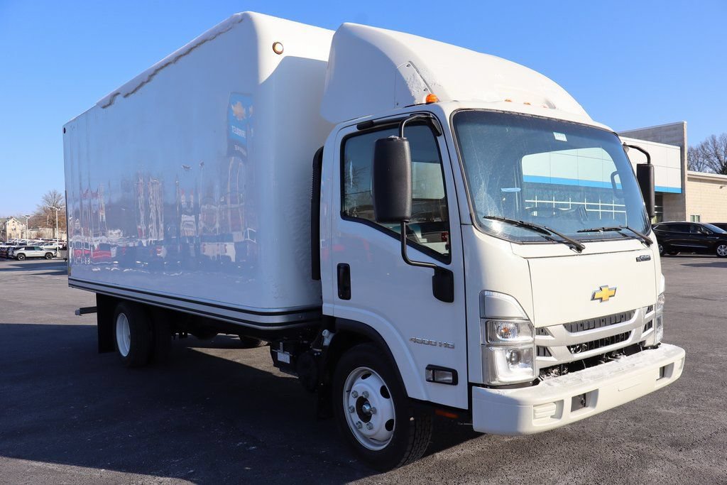 New 2025 Chevrolet Low Cab Forward RWD image 2