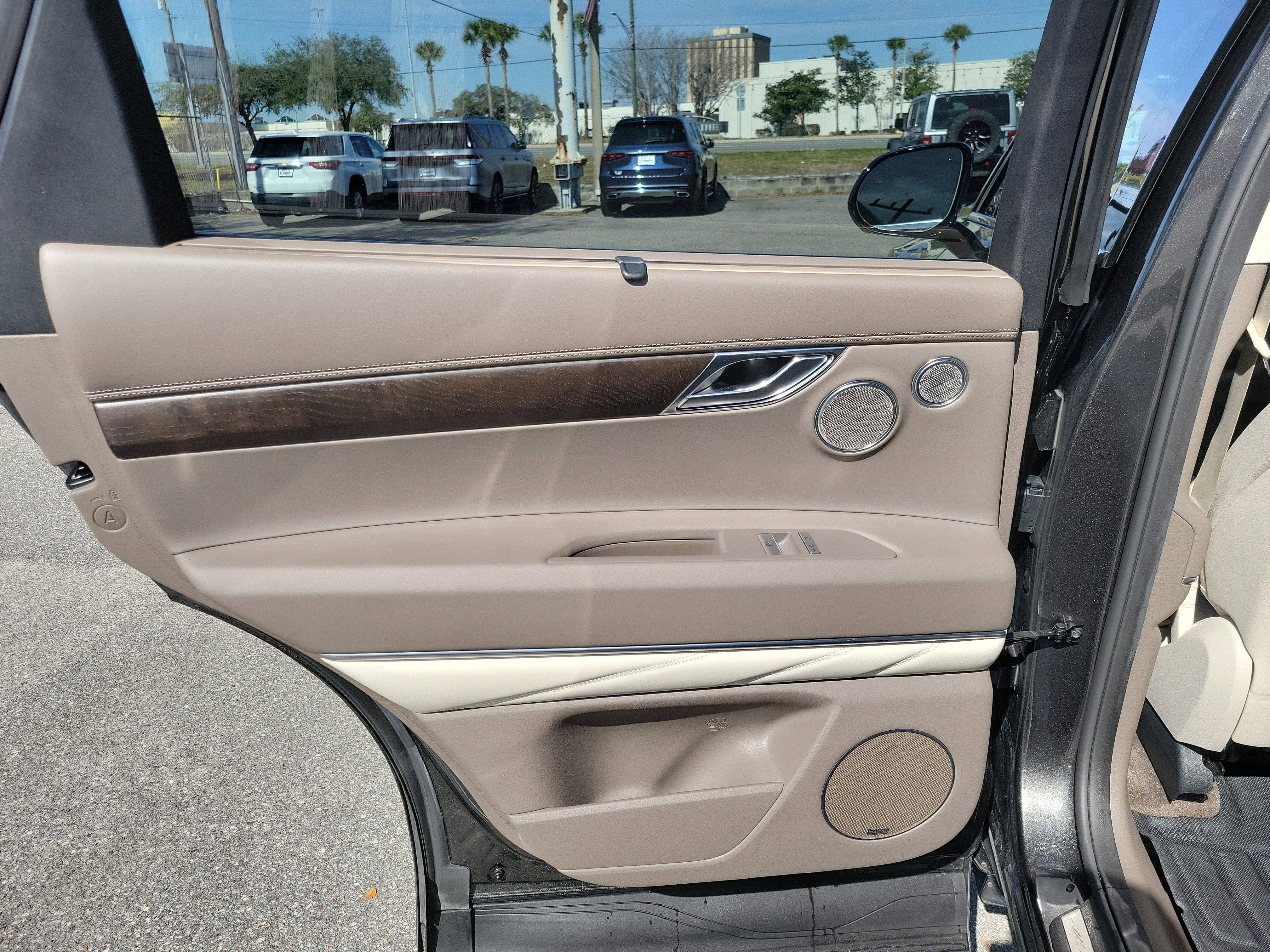 Used 2024 Genesis GV80 3.5T w/ Advanced Package image 25