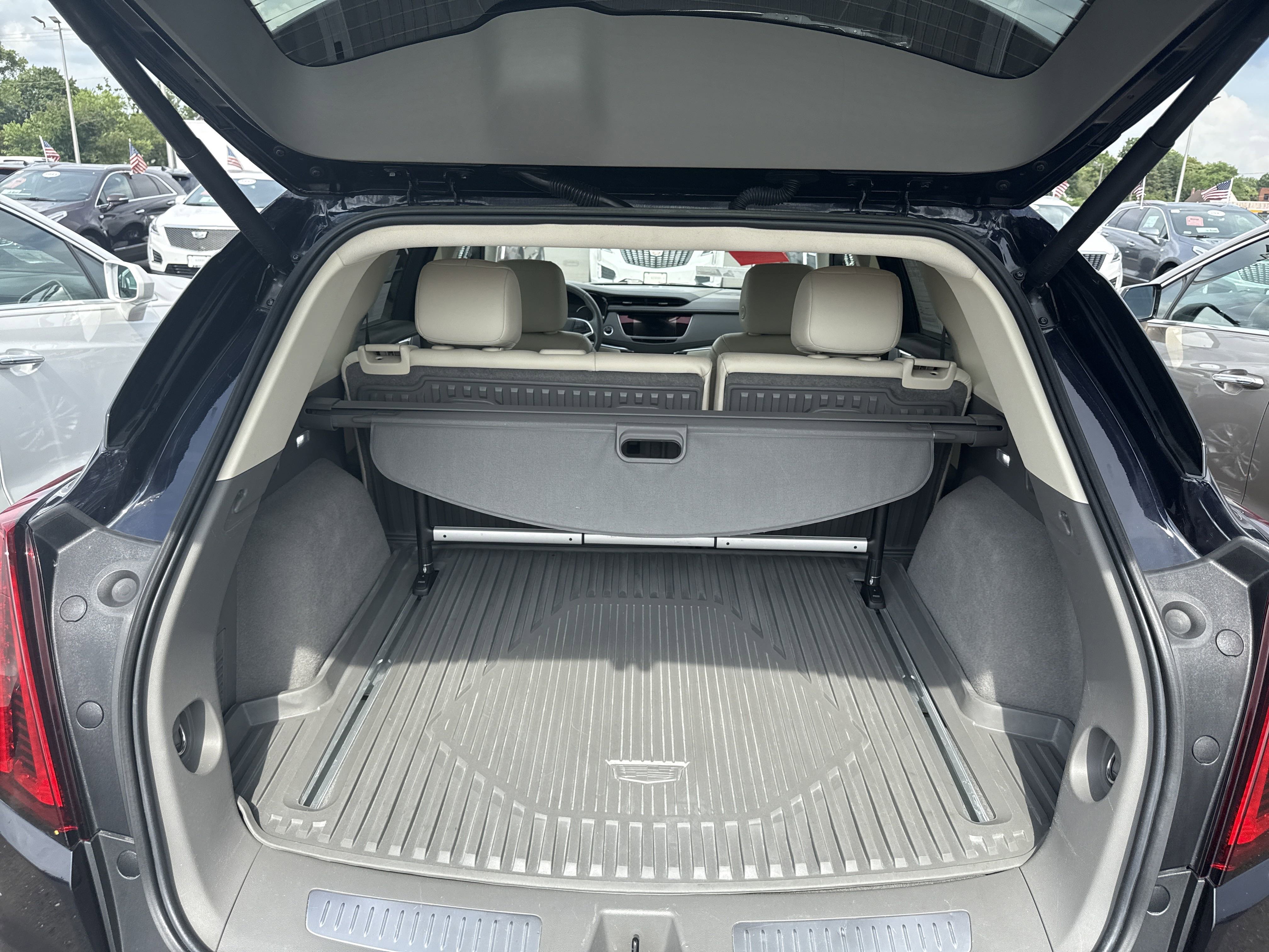 Used 2022 Cadillac XT5 Premium Luxury image 32