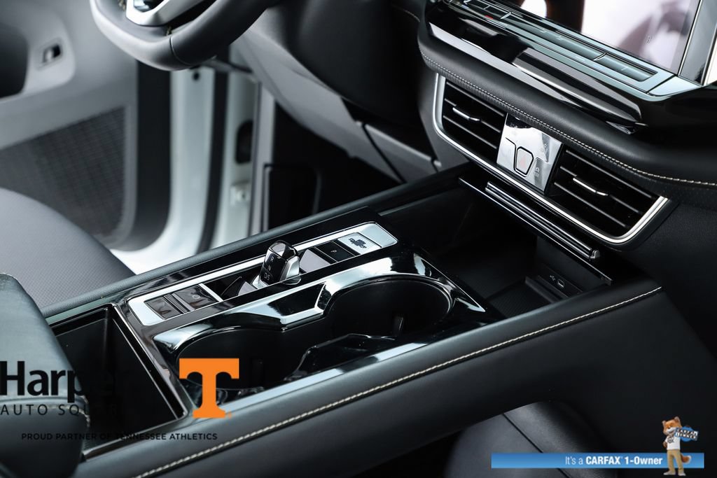 Used 2024 Volkswagen Atlas SE FWD image 34