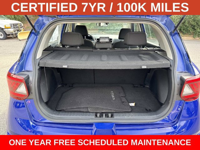 Used 2023 Hyundai Venue SEL FWD image 12