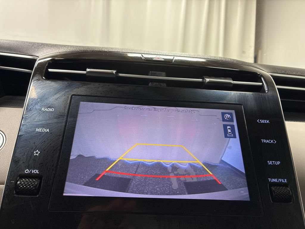 Used 2022 Hyundai Tucson SEL w/ Cargo Package AWD/4WD image 17