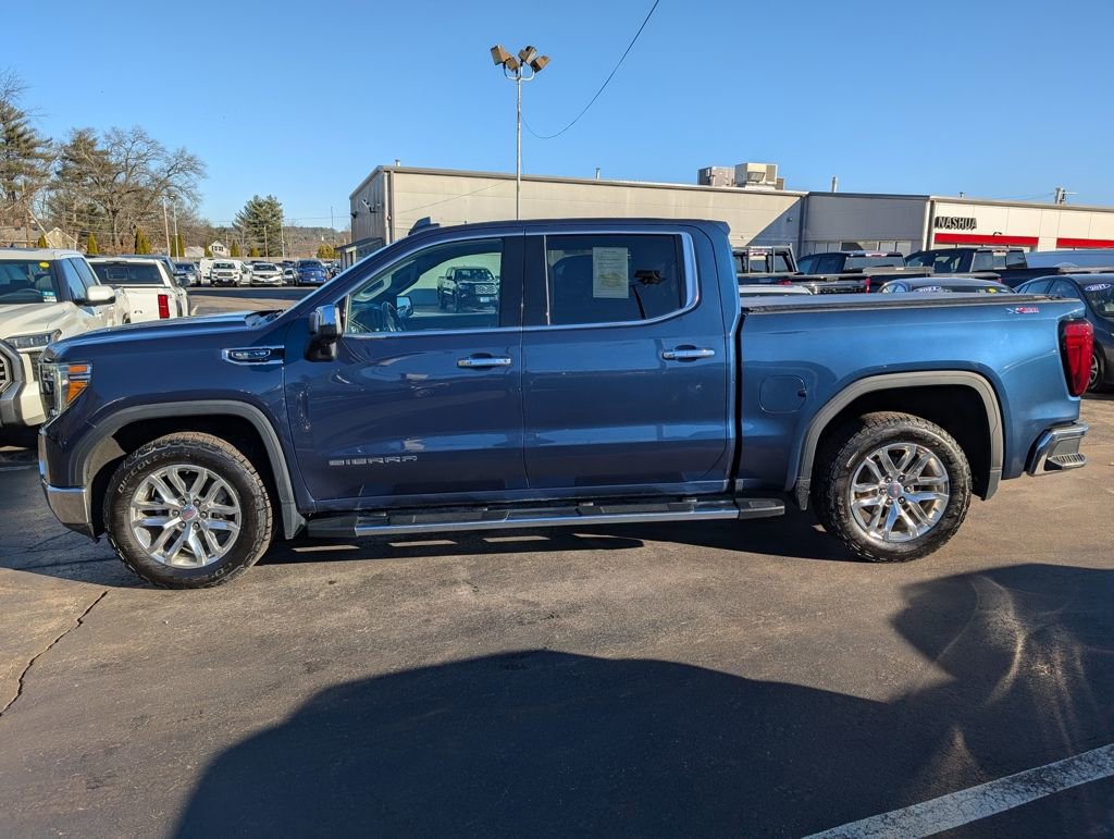 Used 2022 GMC Sierra 1500 SLT w/ SLT Premium Package image 3