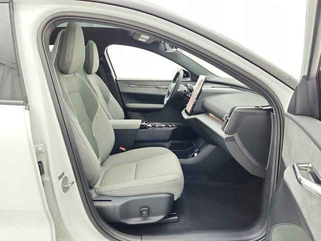 New 2026 Volvo EX30 Plus w/ Climate Package image 25