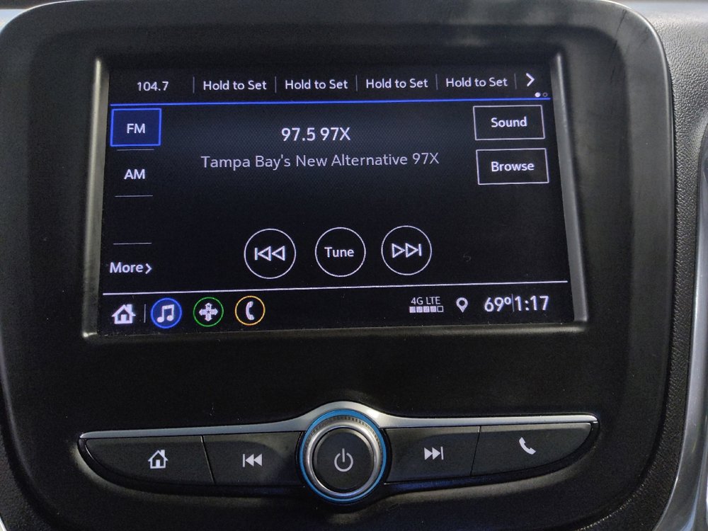 Used 2020 Chevrolet Equinox LS image 25