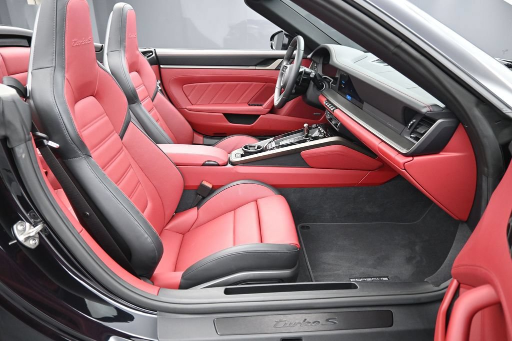 Certified 2026 Porsche 911 Turbo S AWD/4WD image 31