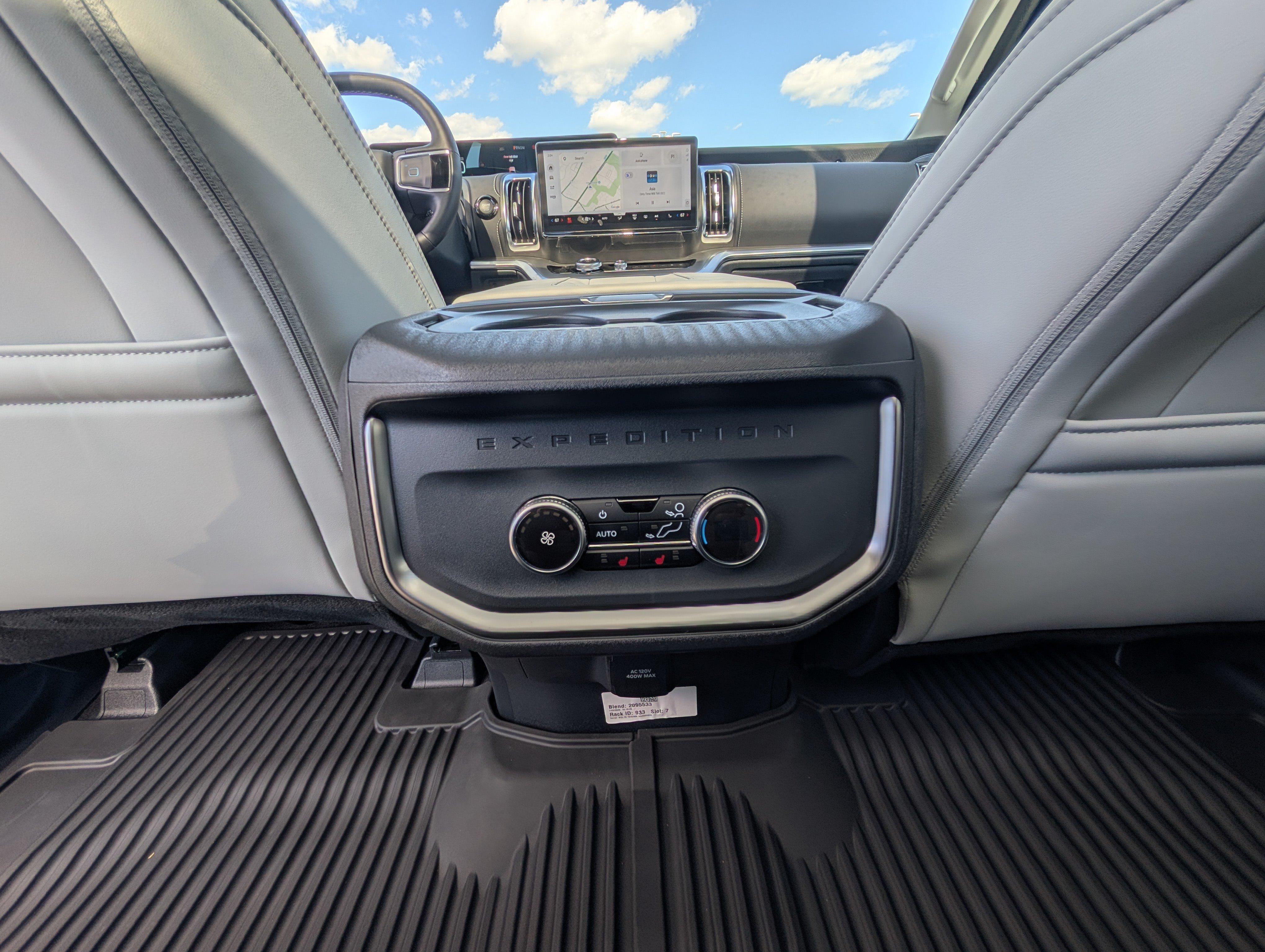 New 2027 Ford Expedition Platinum AWD/4WD image 15