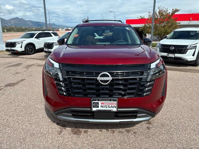 New 2026 Nissan Pathfinder Platinum AWD/4WD image 2