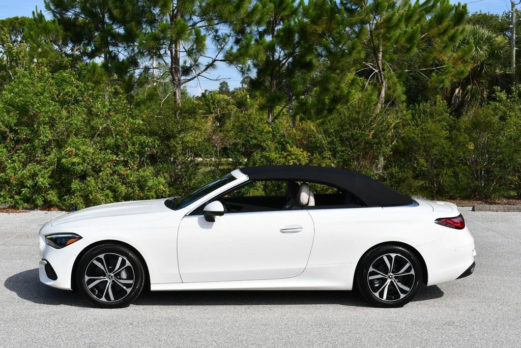 Used 2024 Mercedes-Benz CLE 300 4MATIC Cabriolet image 36