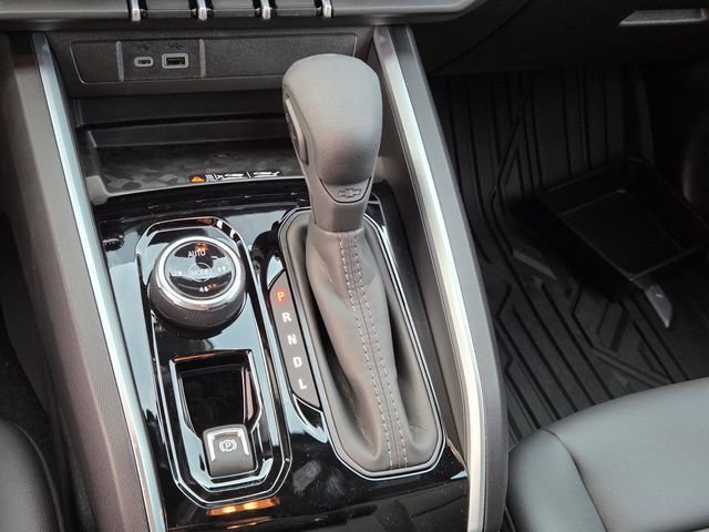 New 2026 Chevrolet Colorado Trail Boss AWD/4WD image 14