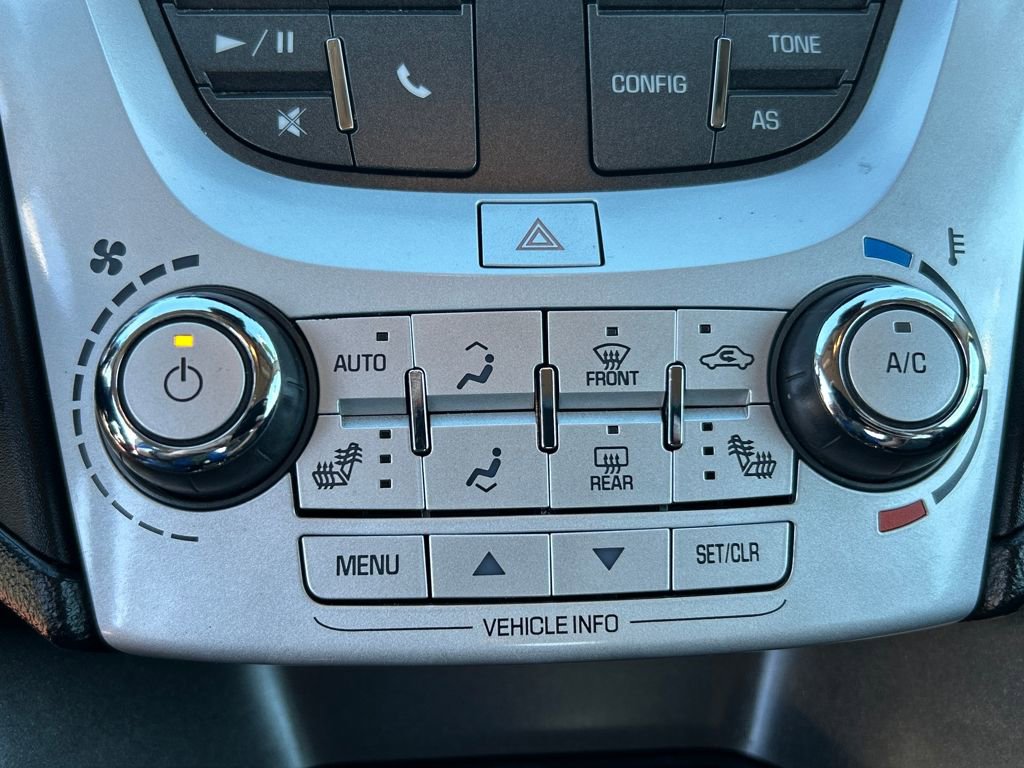 Used 2017 Chevrolet Equinox LT w/ Convenience Package image 14