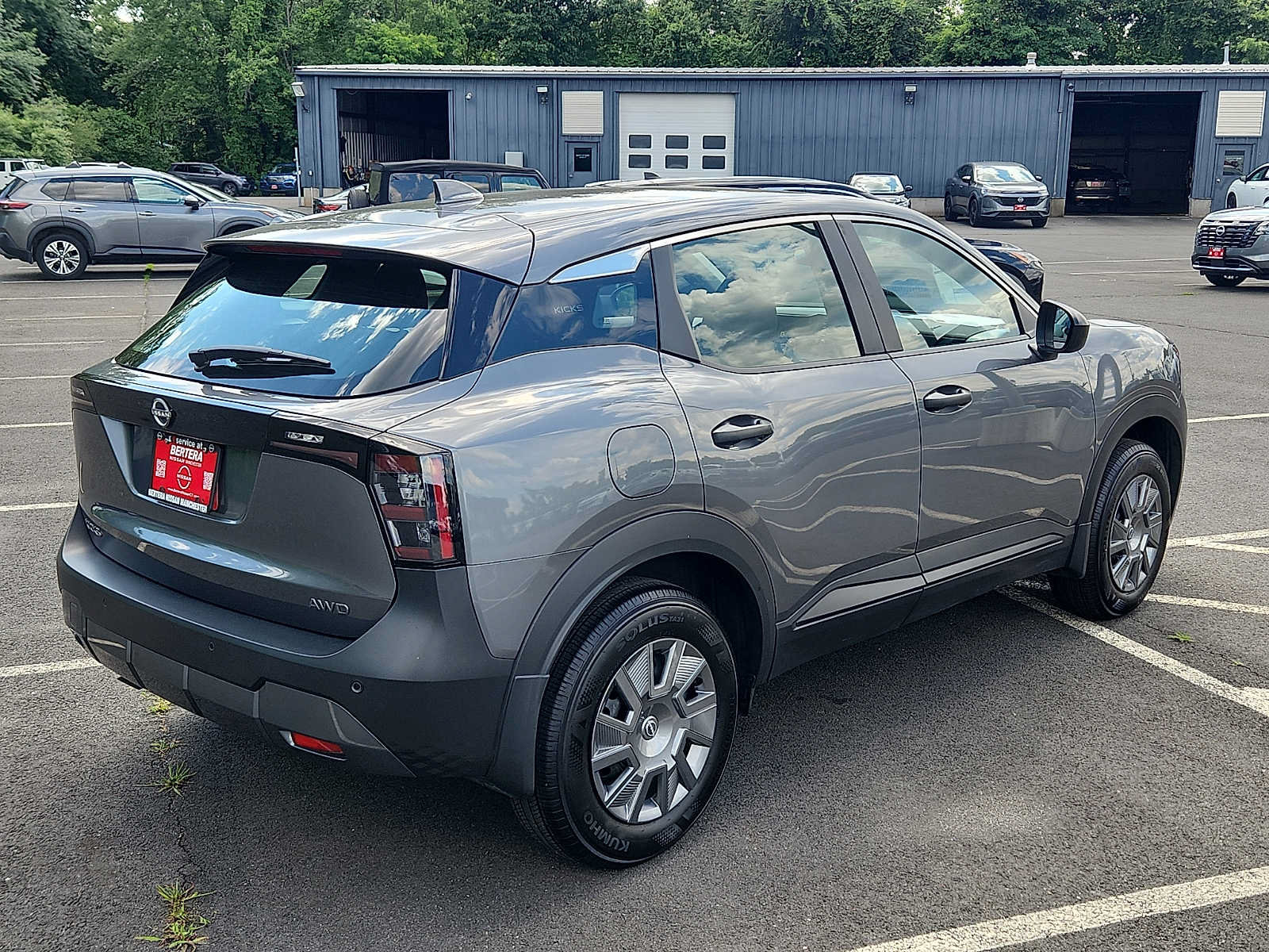 Certified 2025 Nissan Kicks S AWD/4WD image 4