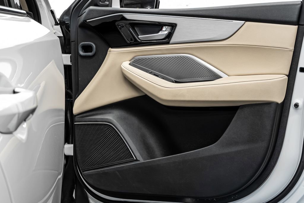 Certified 2024 Acura MDX SH-AWD image 10